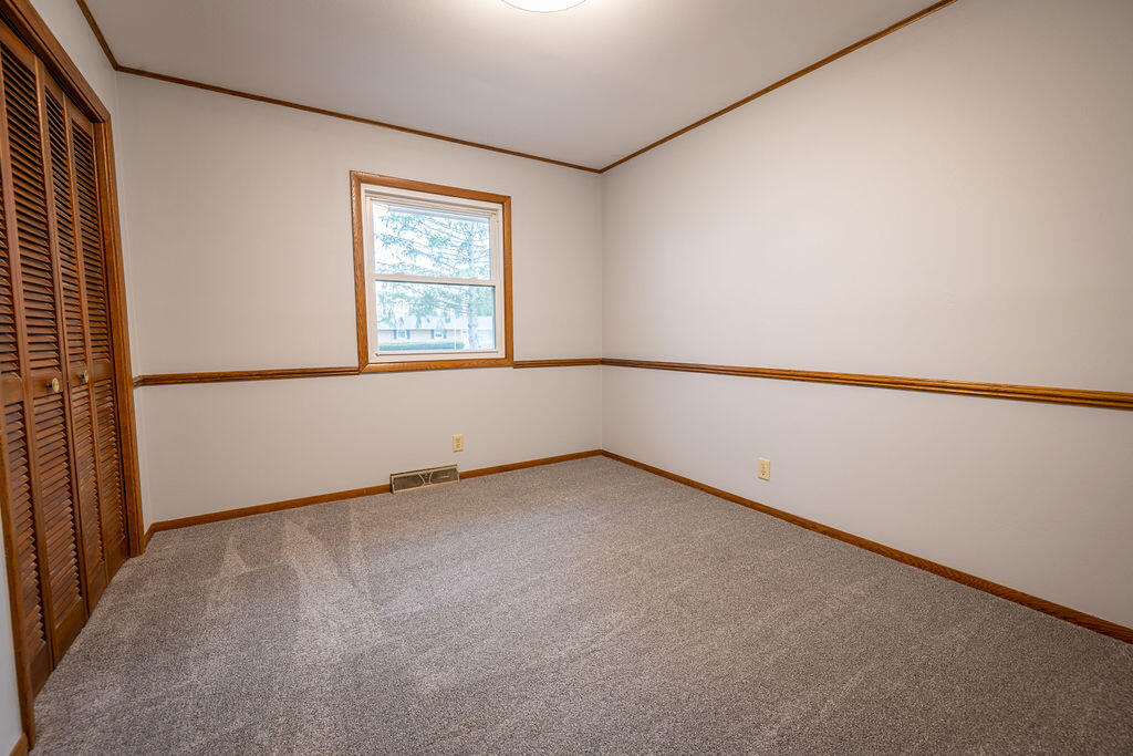 W225S9080 Mt Carmel Road Big Bend, WI 53103 - Photo 22 of 46 BigBendProperty4-13-26-28