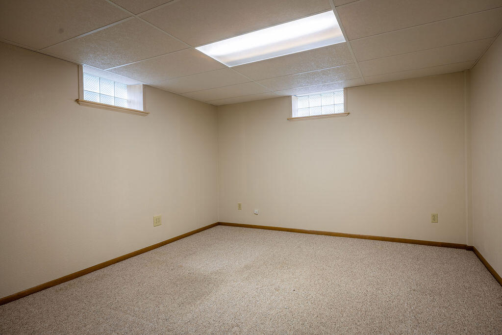 W225S9080 Mt Carmel Road Big Bend, WI 53103 - Photo 34 of 46 BigBendProperty4-13-26-42