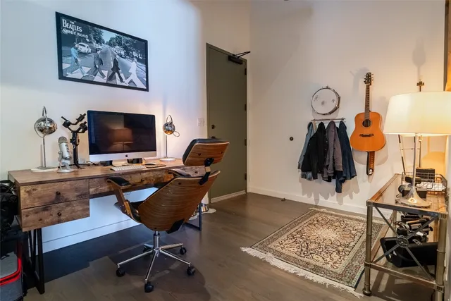 $1,900 | 102 East 2nd Street, Unit 201, Taylor, TX 76574