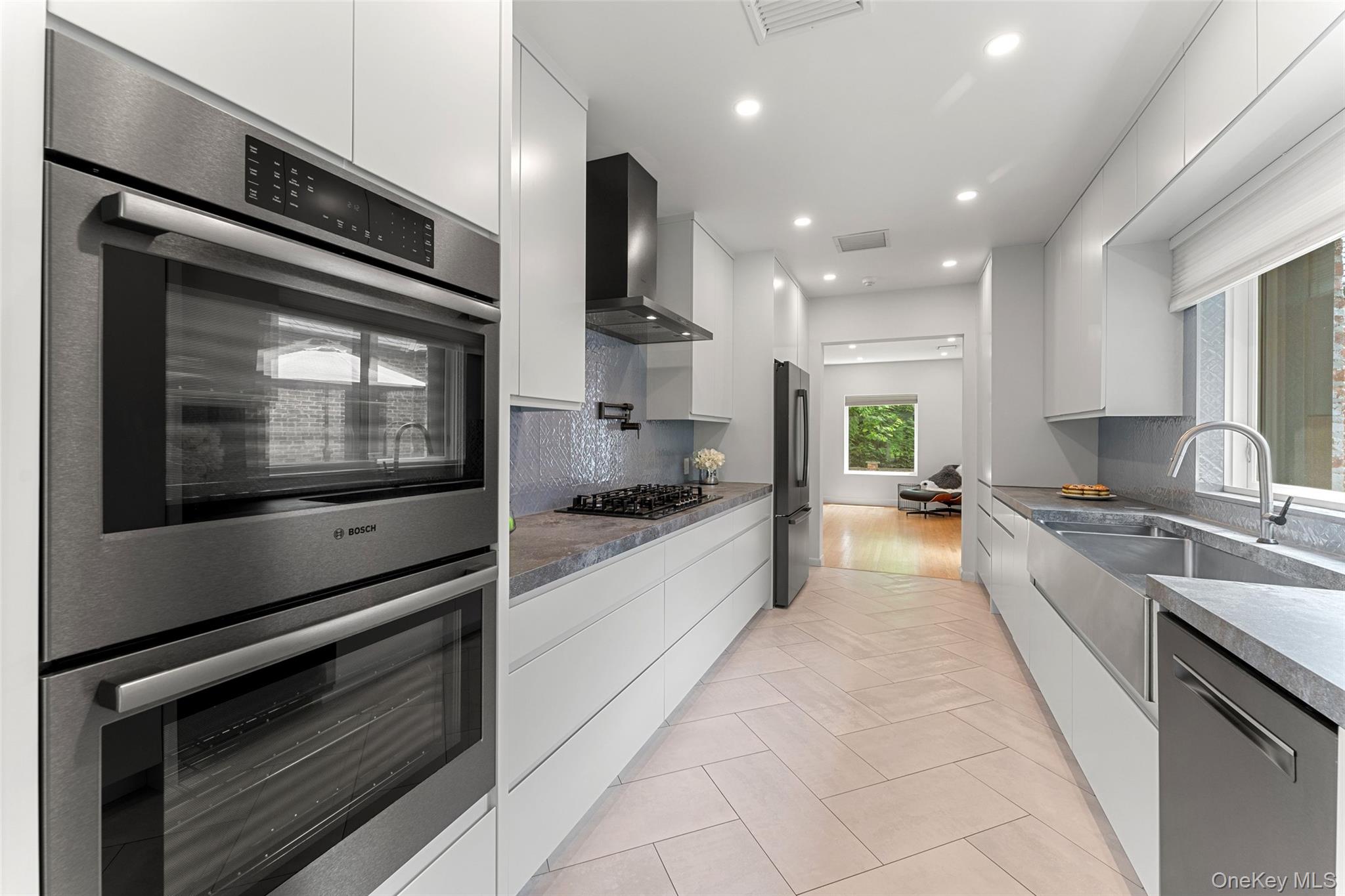 15 Hudson Road East Irvington, NY 10533 - Photo 12 of 49