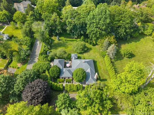 $1,800,000 | 15 Hudson Road East, Irvington, NY 10533