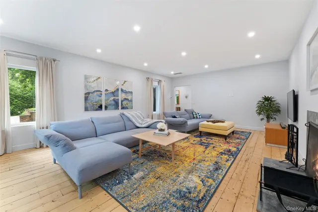 $1,800,000 | 15 Hudson Road East, Irvington, NY 10533