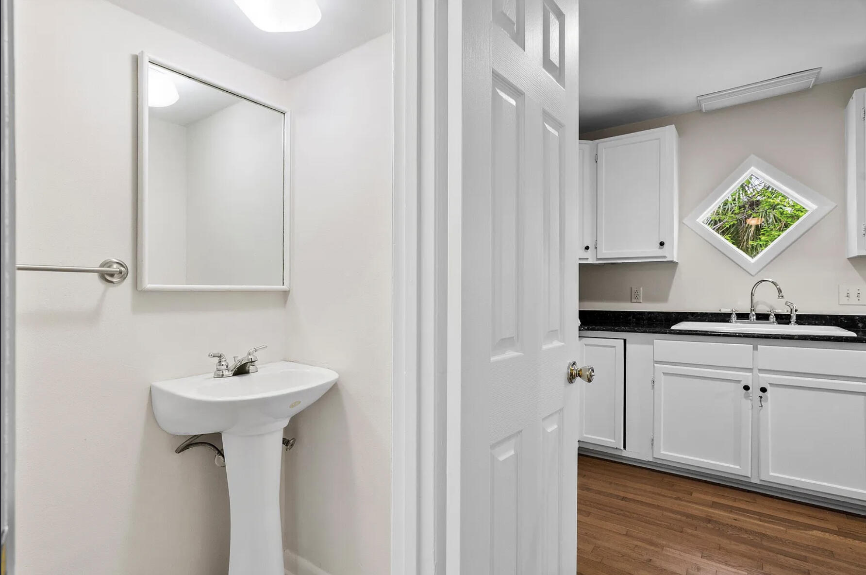 22 Ogier Street Charleston, SC 29403 - Photo 19 of 25 Downstairs 1/2 Bath