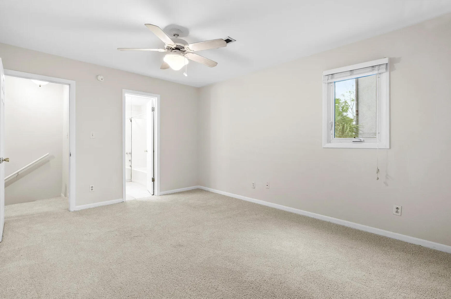 22 Ogier Street Charleston, SC 29403 - Photo 21 of 25 Primary Bedroom