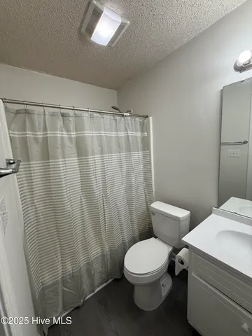 $1,400 | 3801 Starship Lane Northwest, Unit A & B, Wilson, NC 27896