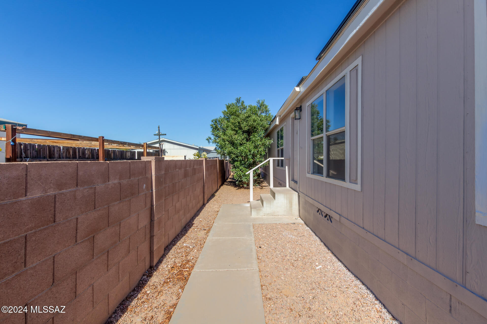 6137 East Window Ridge Lane Tucson, AZ 85756 - Photo 8 of 36 Gallery Image 8