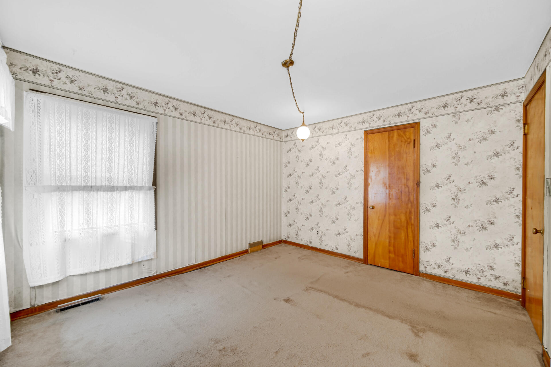 1288 North Brummitt Road Chesterton, IN 46304 - Photo 12 of 23