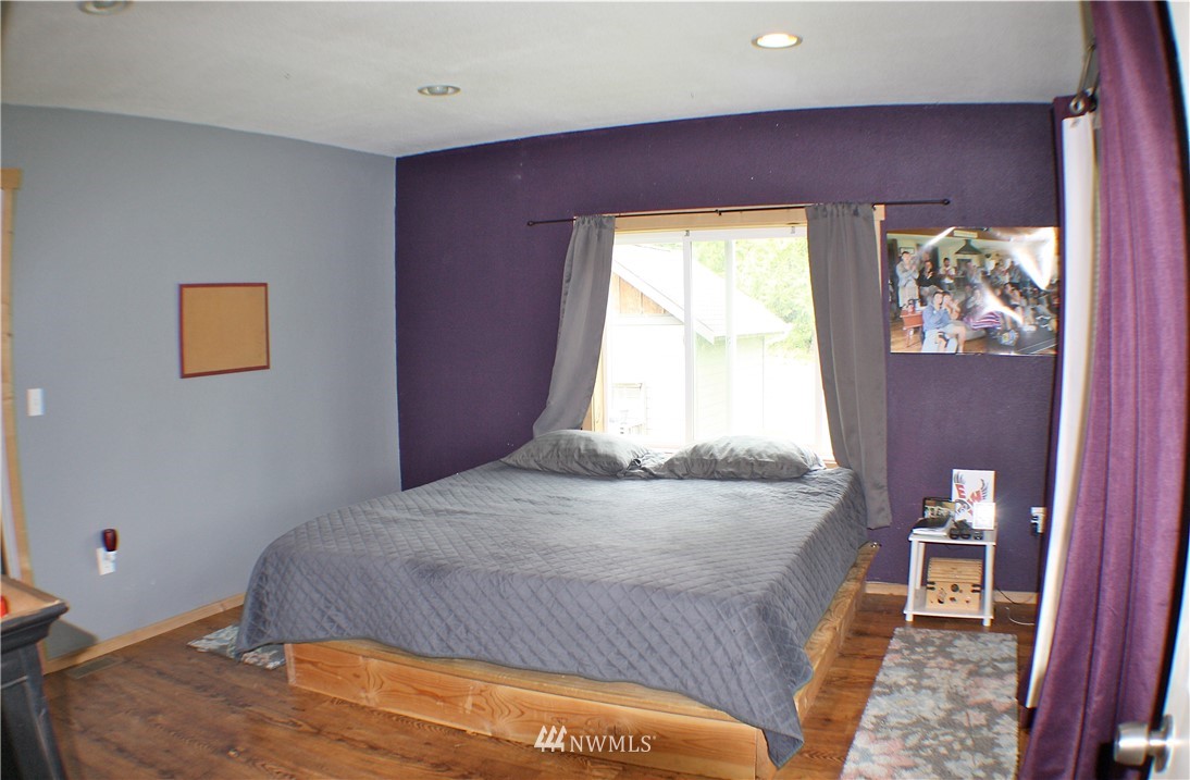 1673 Bunker Creek Road Chehalis, WA 98532 - Photo 16 of 36 Gallery Image 16