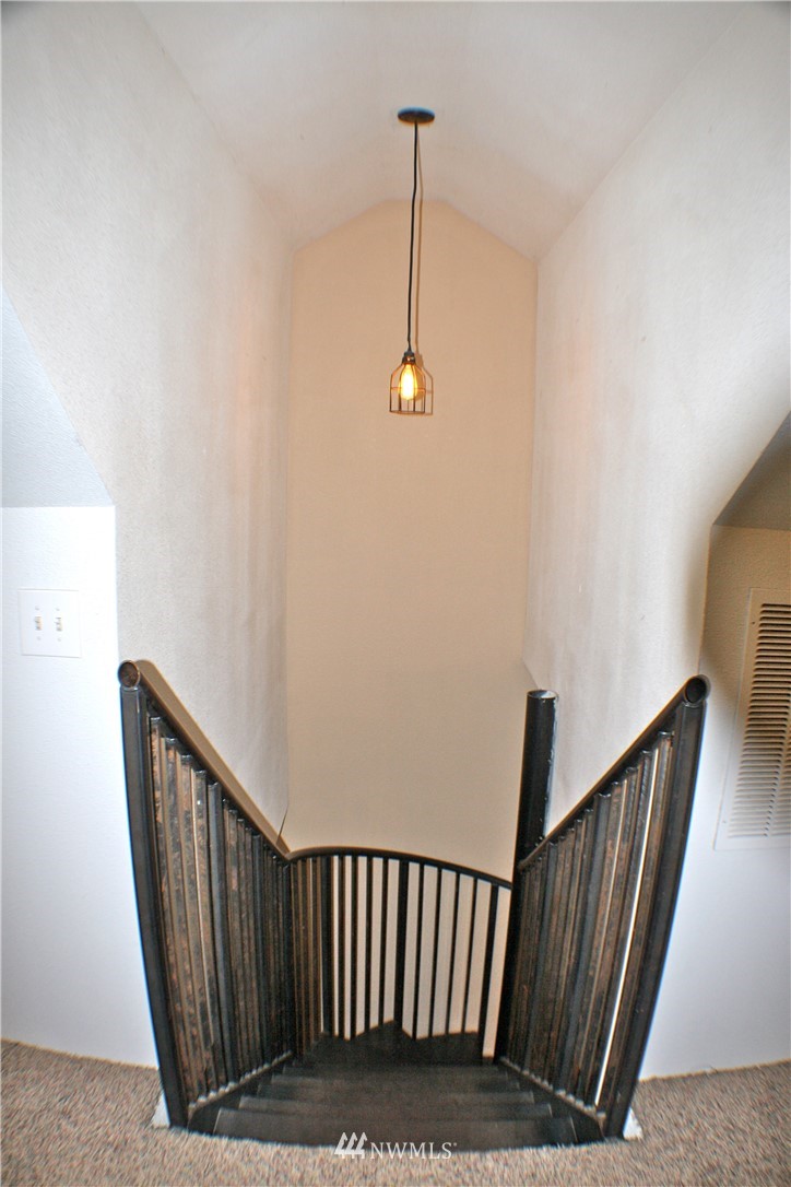 1673 Bunker Creek Road Chehalis, WA 98532 - Photo 21 of 36 Gallery Image 21