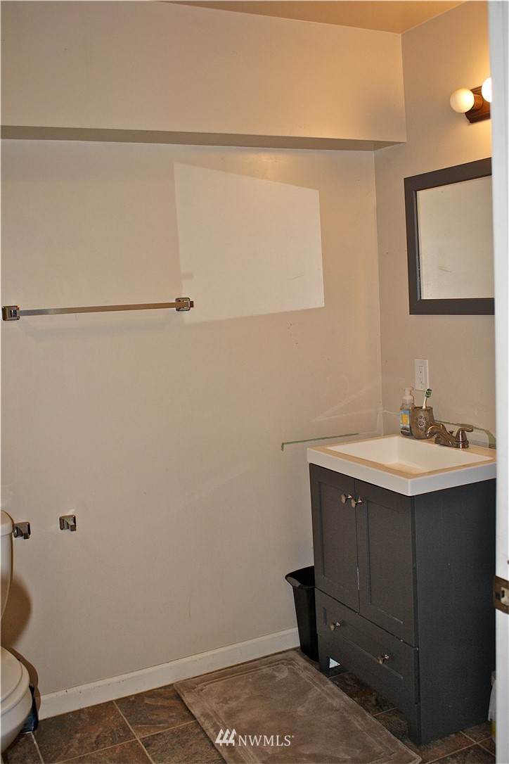 1673 Bunker Creek Road Chehalis, WA 98532 - Photo 23 of 36 Gallery Image 23
