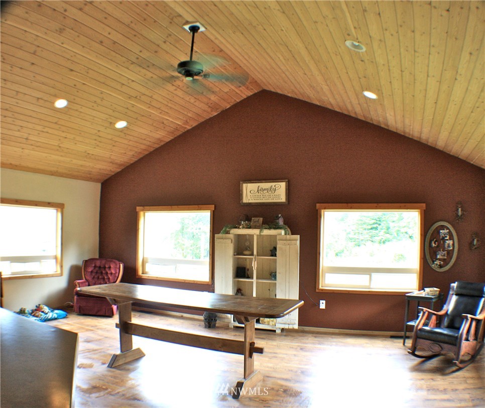 1673 Bunker Creek Road Chehalis, WA 98532 - Photo 5 of 36 Gallery Image 5