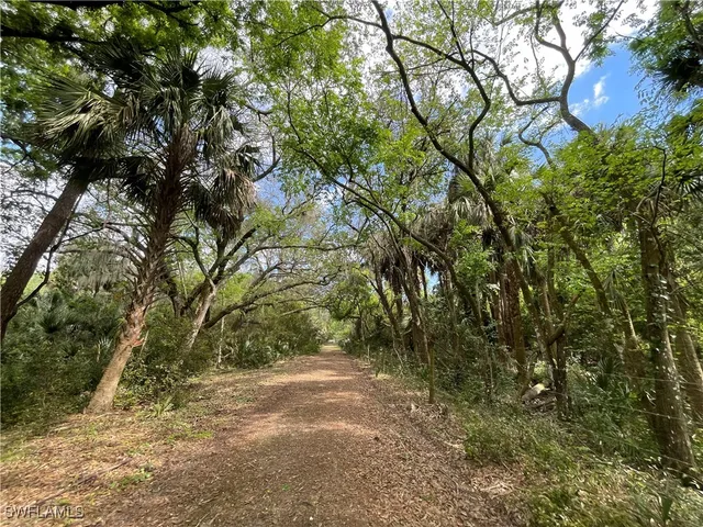 $3,900,000 | 2358 Highway 70, Okeechobee, FL 34974