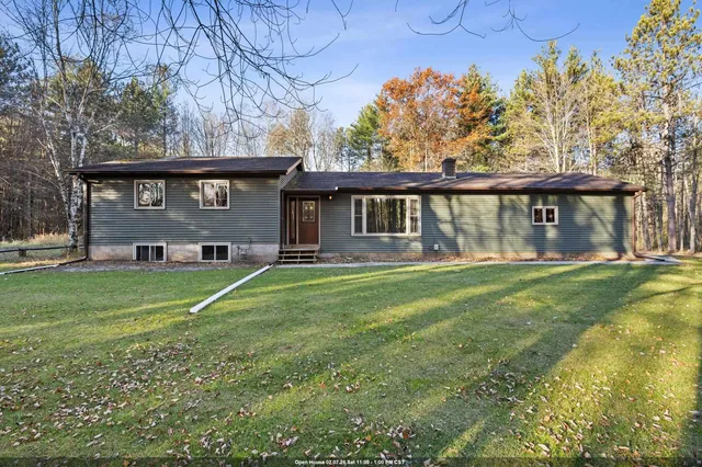 $319,900 | W1311 Madsen Road, Marinette, WI 54143