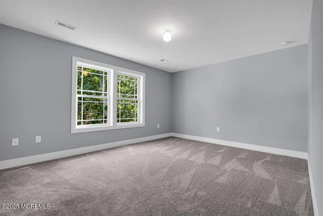 $799,900 | 93 Longfellow Avenue, Toms River, NJ 08753