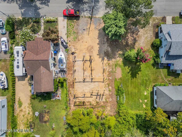 $799,900 | 93 Longfellow Avenue, Toms River, NJ 08753