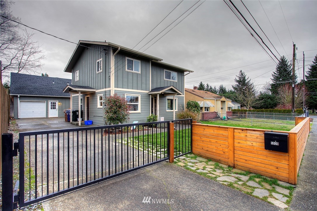1039 South Rochester Street Tacoma, WA 98465 - Photo 1 of 21 Gallery Image 1