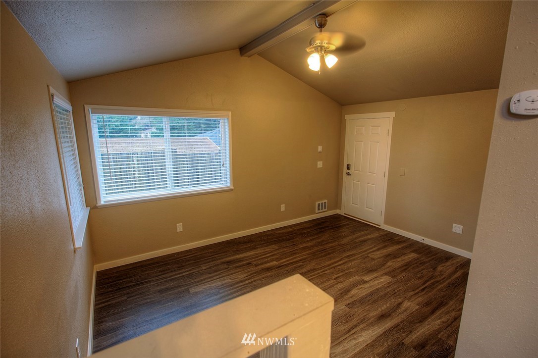 1039 South Rochester Street Tacoma, WA 98465 - Photo 18 of 21 Gallery Image 18