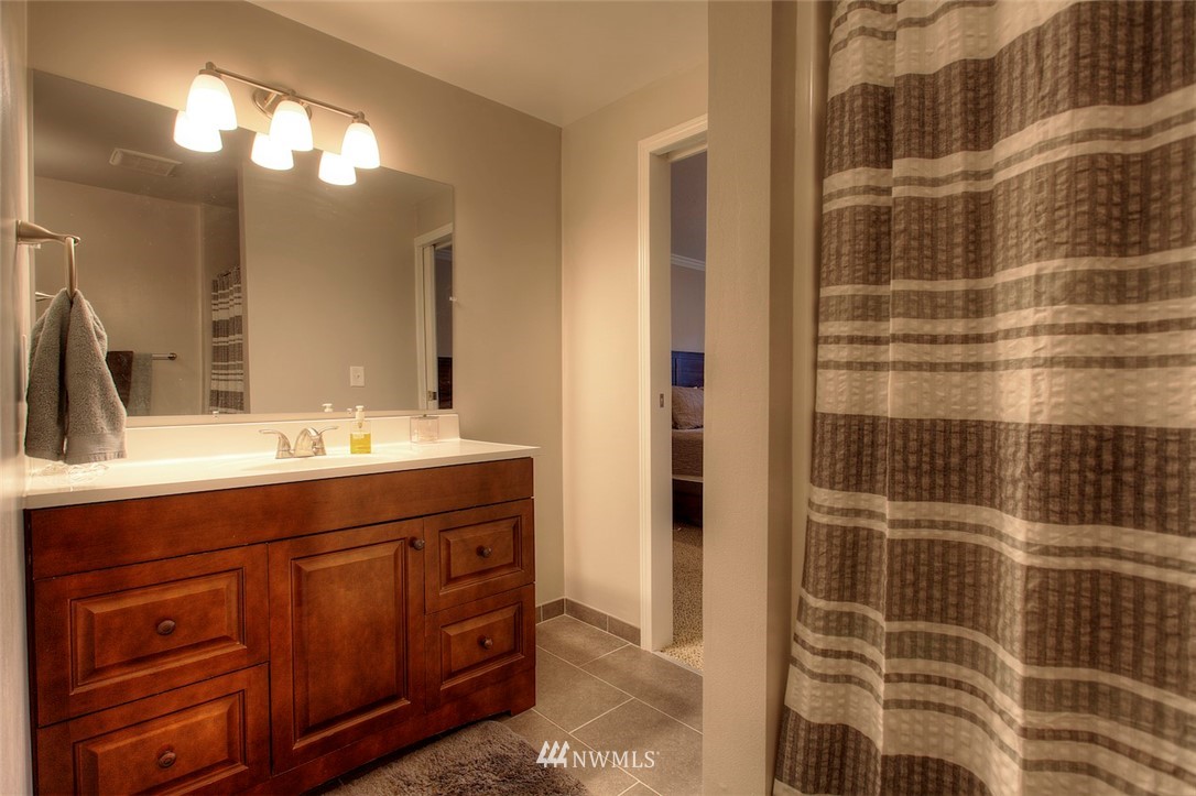 1039 South Rochester Street Tacoma, WA 98465 - Photo 10 of 21 Gallery Image 10