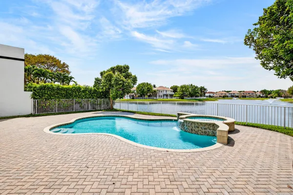 $999,000 | 9956 Cobblestone Creek Drive, Boynton Beach, FL 33472