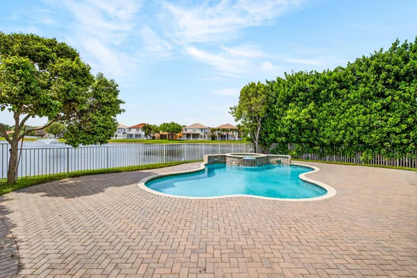 $999,000 | 9956 Cobblestone Creek Drive, Boynton Beach, FL 33472