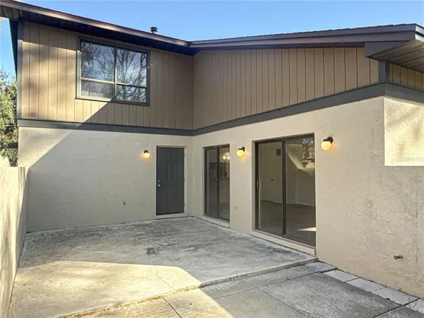 a view of an entryway of a house