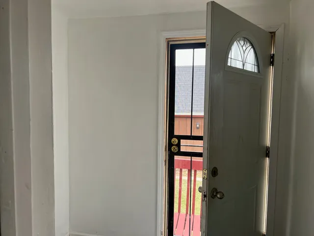 $210,000 | 340 156th Place, Calumet City, IL 60409