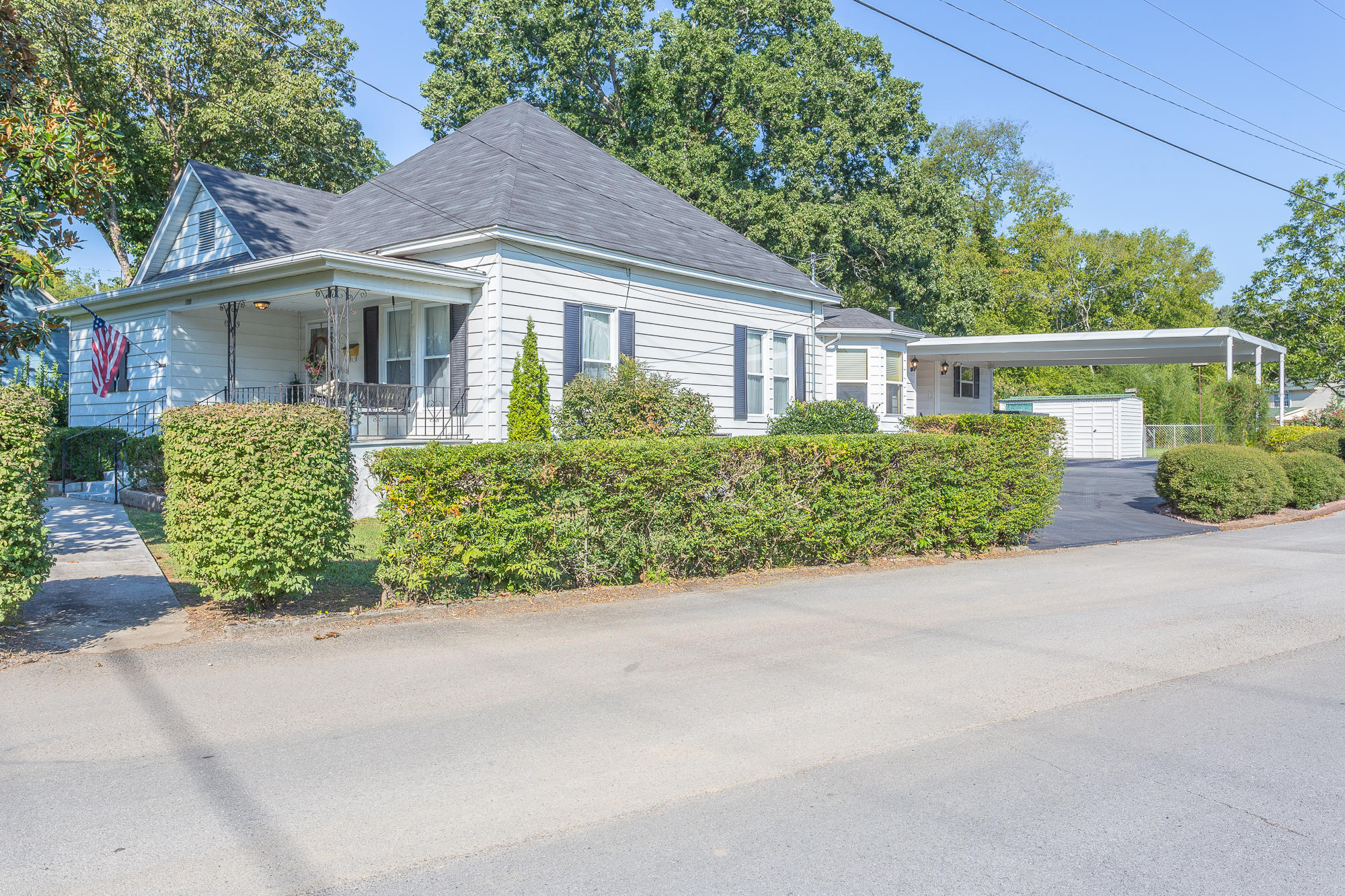 801 Cove Road Chickamauga, GA 30707 - Photo 14 of 68 801 Cove Road-10