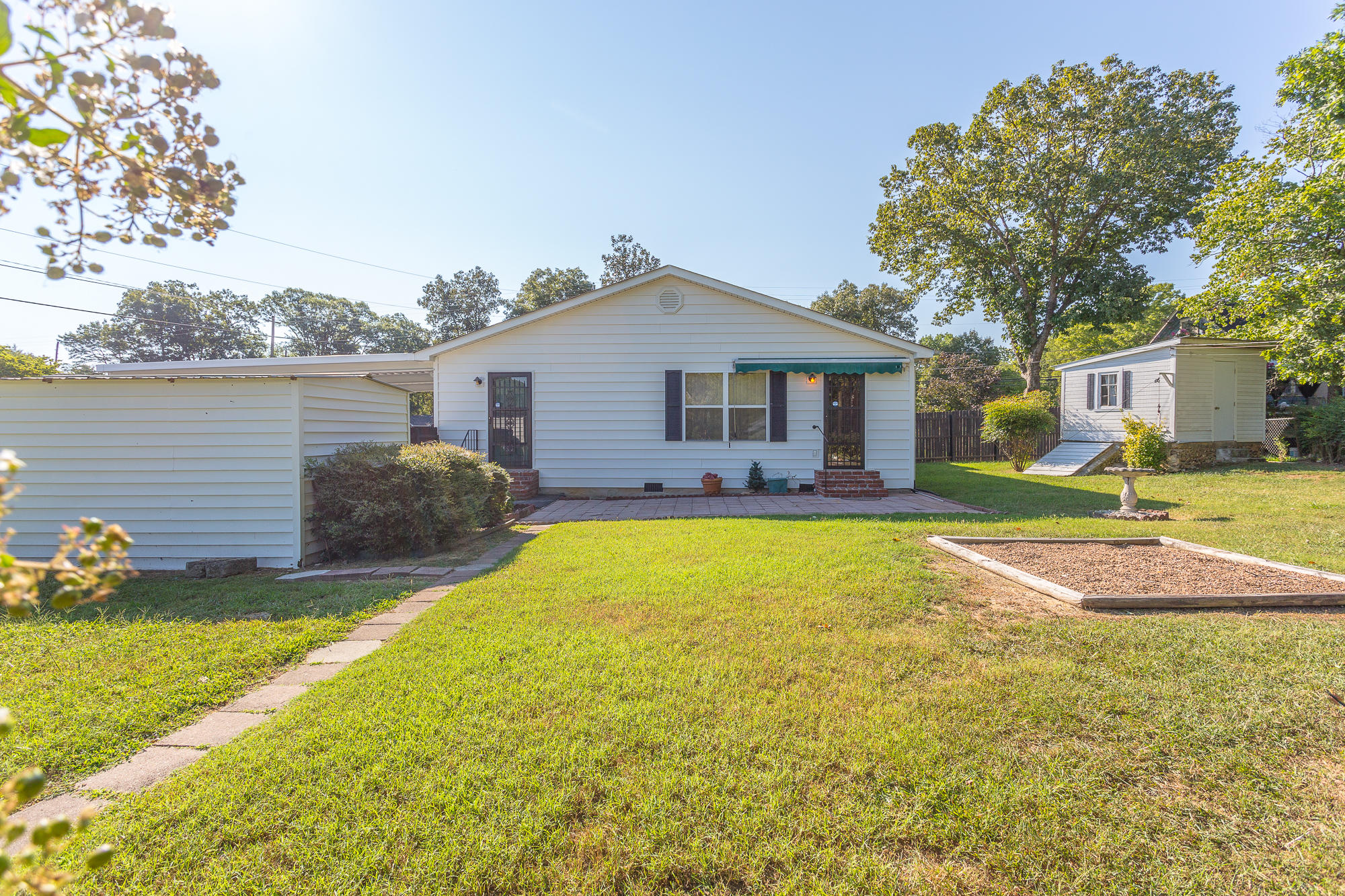 801 Cove Road Chickamauga, GA 30707 - Photo 25 of 68 801 Cove Road-24