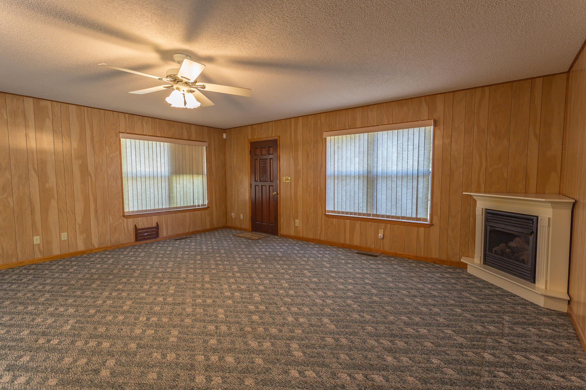 801 Cove Road Chickamauga, GA 30707 - Photo 32 of 68 801 Cove Road-31