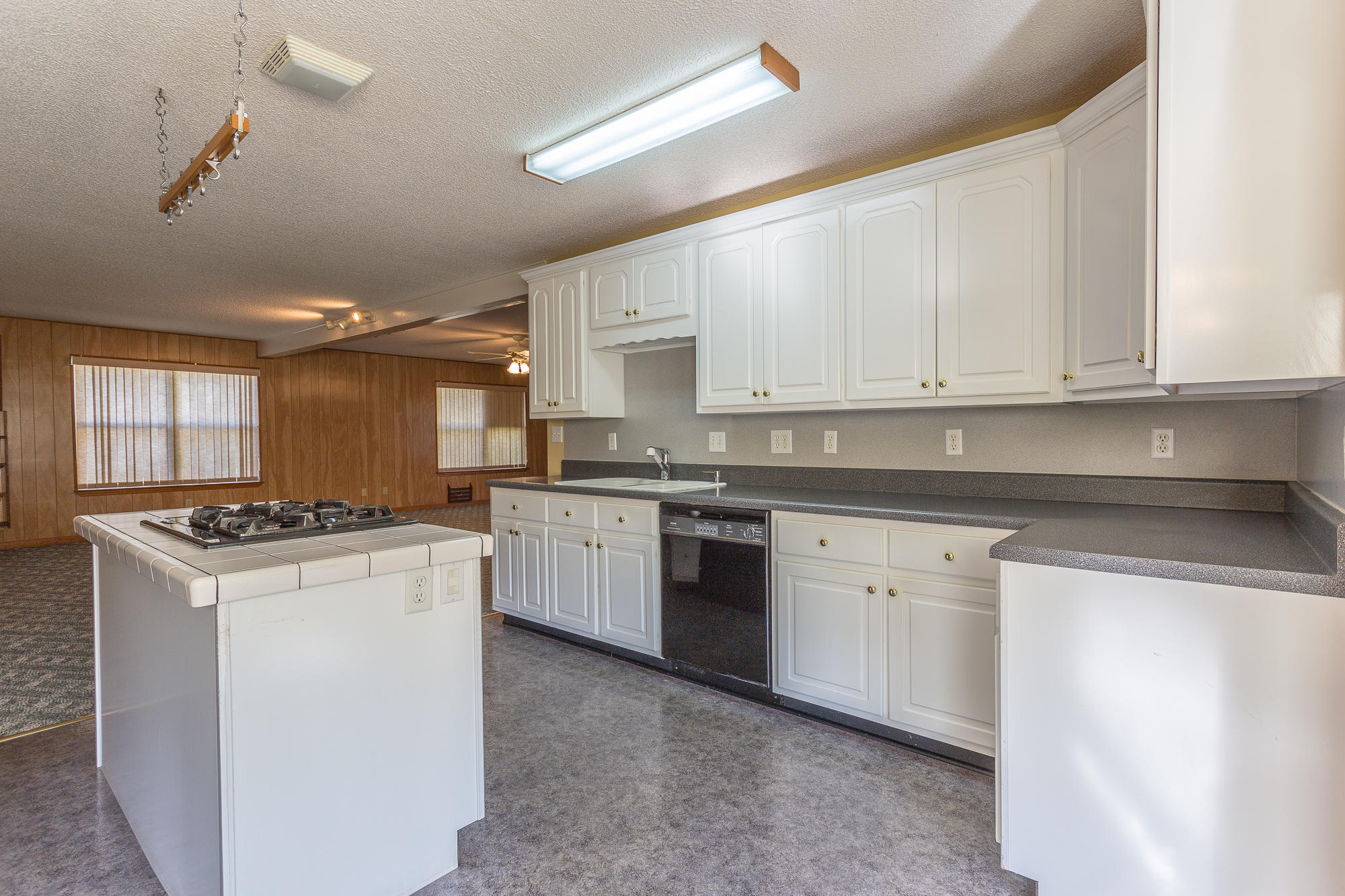 801 Cove Road Chickamauga, GA 30707 - Photo 45 of 68 801 Cove Road-44