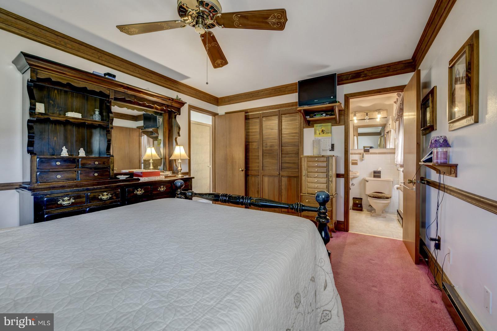 305 Eayrestown Road Southampton, NJ 08088 - Photo 18 of 35 Master Bedroom