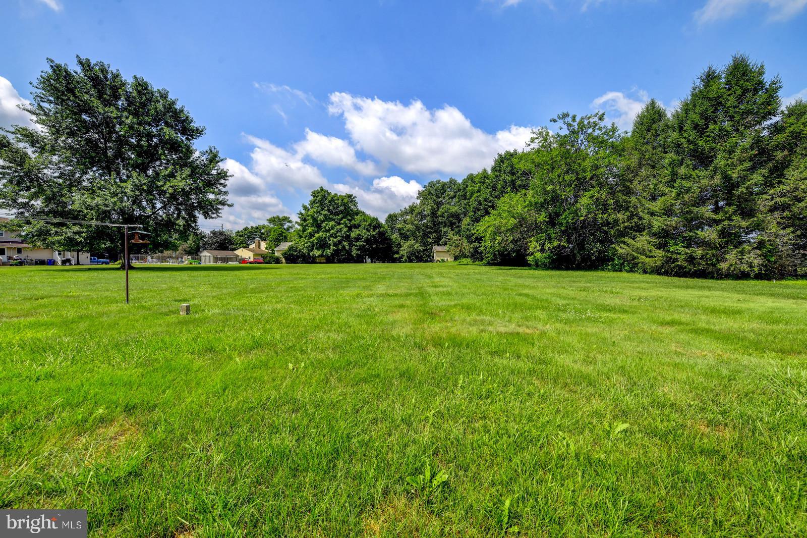 305 Eayrestown Road Southampton, NJ 08088 - Photo 29 of 35 Back Yard