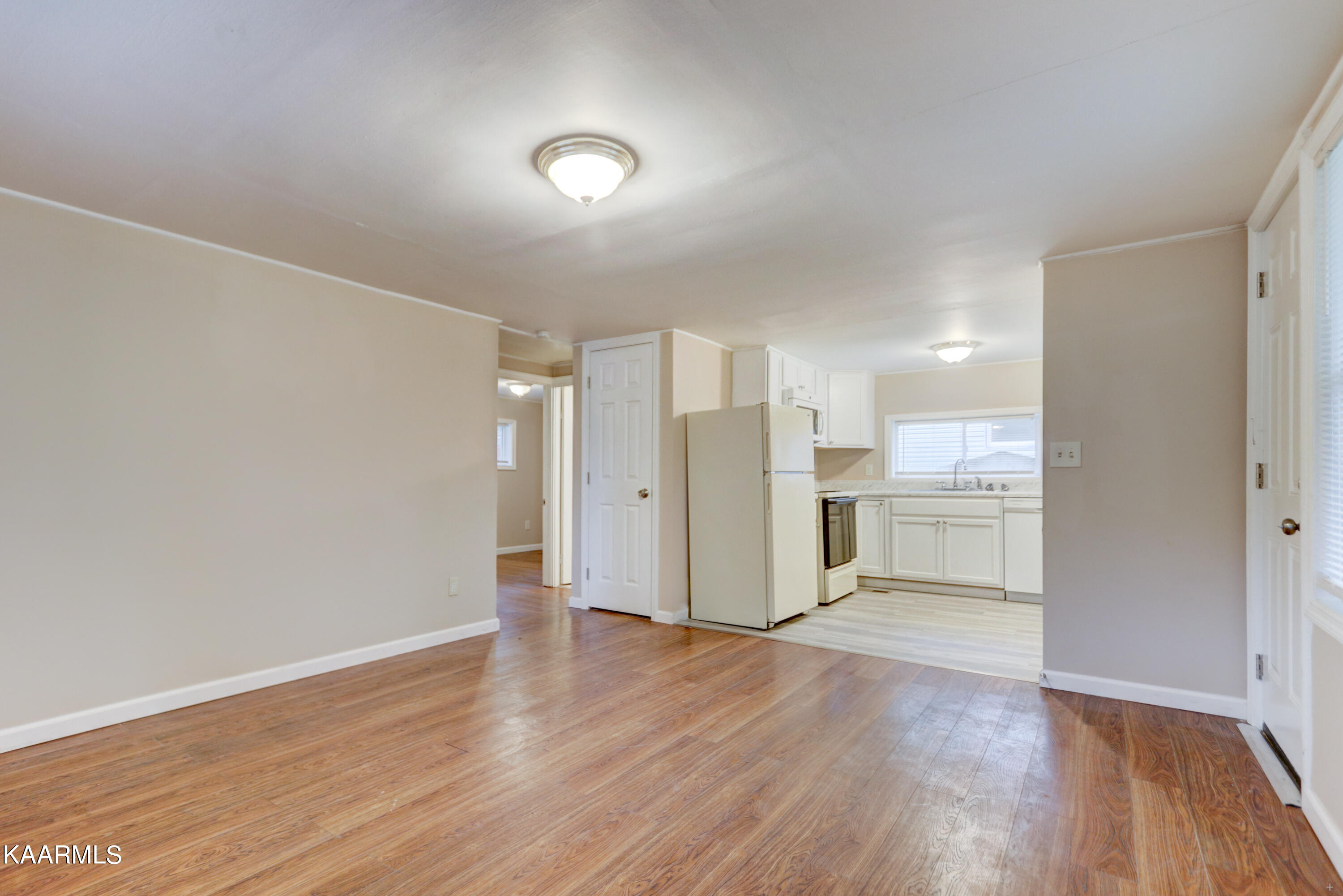 127 Jonathan Lane Oak Ridge, TN 37830 - Photo 6 of 15 LR into Kit