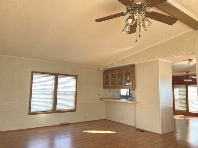 630 Mohawk Trail Marengo, IL 60152 - Photo 4 of 21