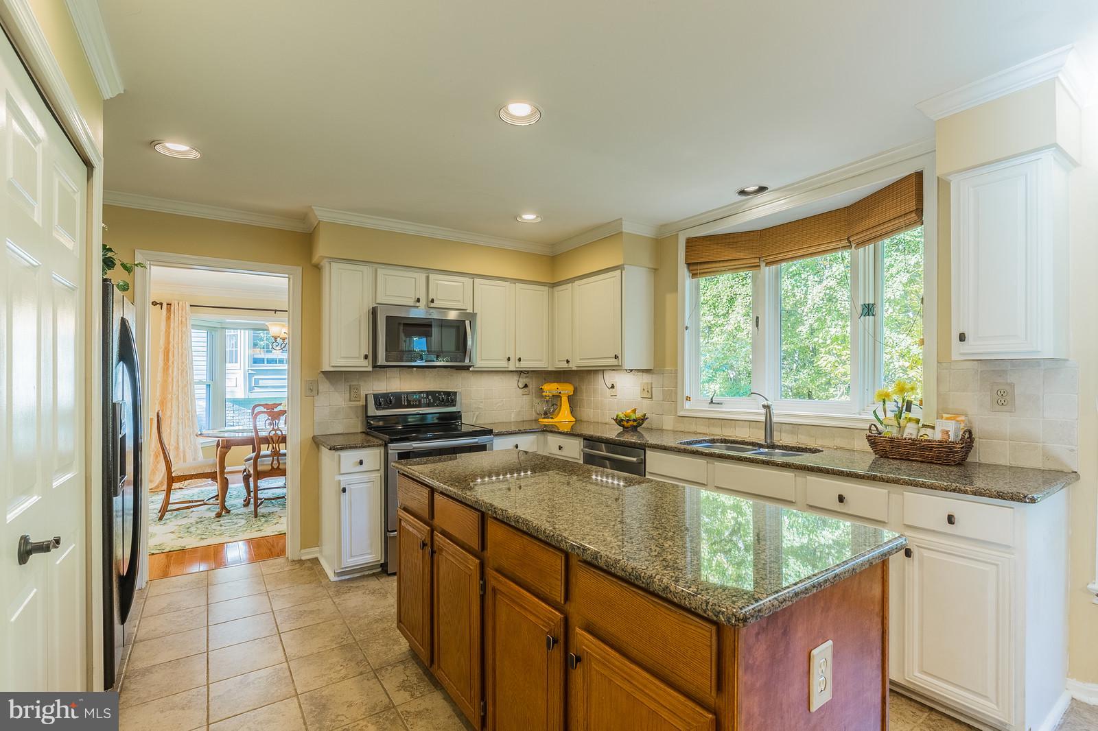 3624 Beaver Ford Road Woodbridge, VA 22192 - Photo 7 of 30 Kitchen