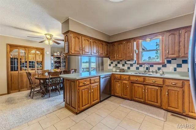 $379,900 | 18397 Hwy Hh, Lebanon, MO 65536