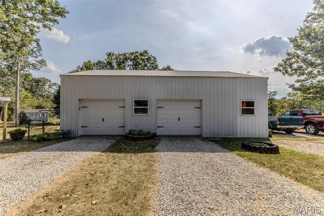 $379,900 | 18397 Hwy Hh, Lebanon, MO 65536