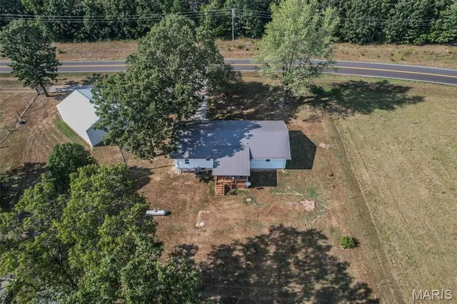 $379,900 | 18397 Hwy Hh, Lebanon, MO 65536