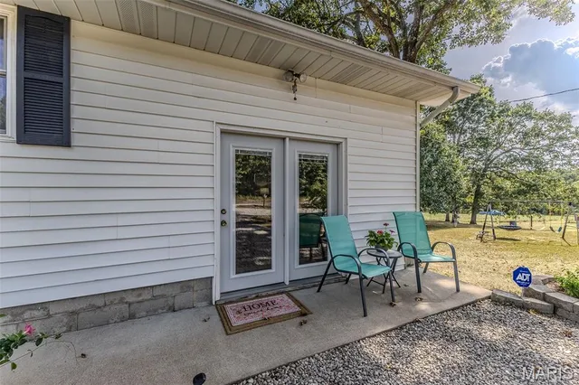 $379,900 | 18397 Hwy Hh, Lebanon, MO 65536