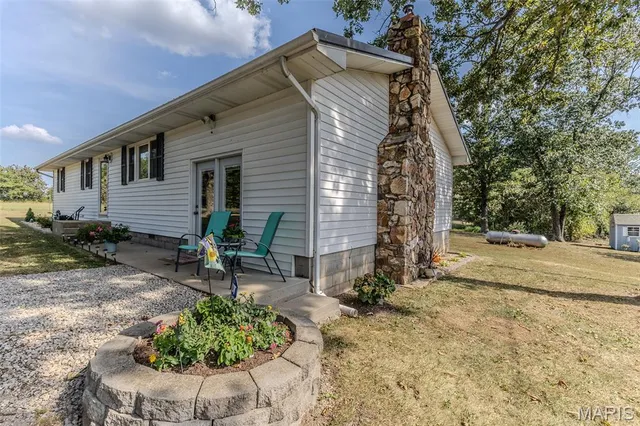 $379,900 | 18397 Hwy Hh, Lebanon, MO 65536