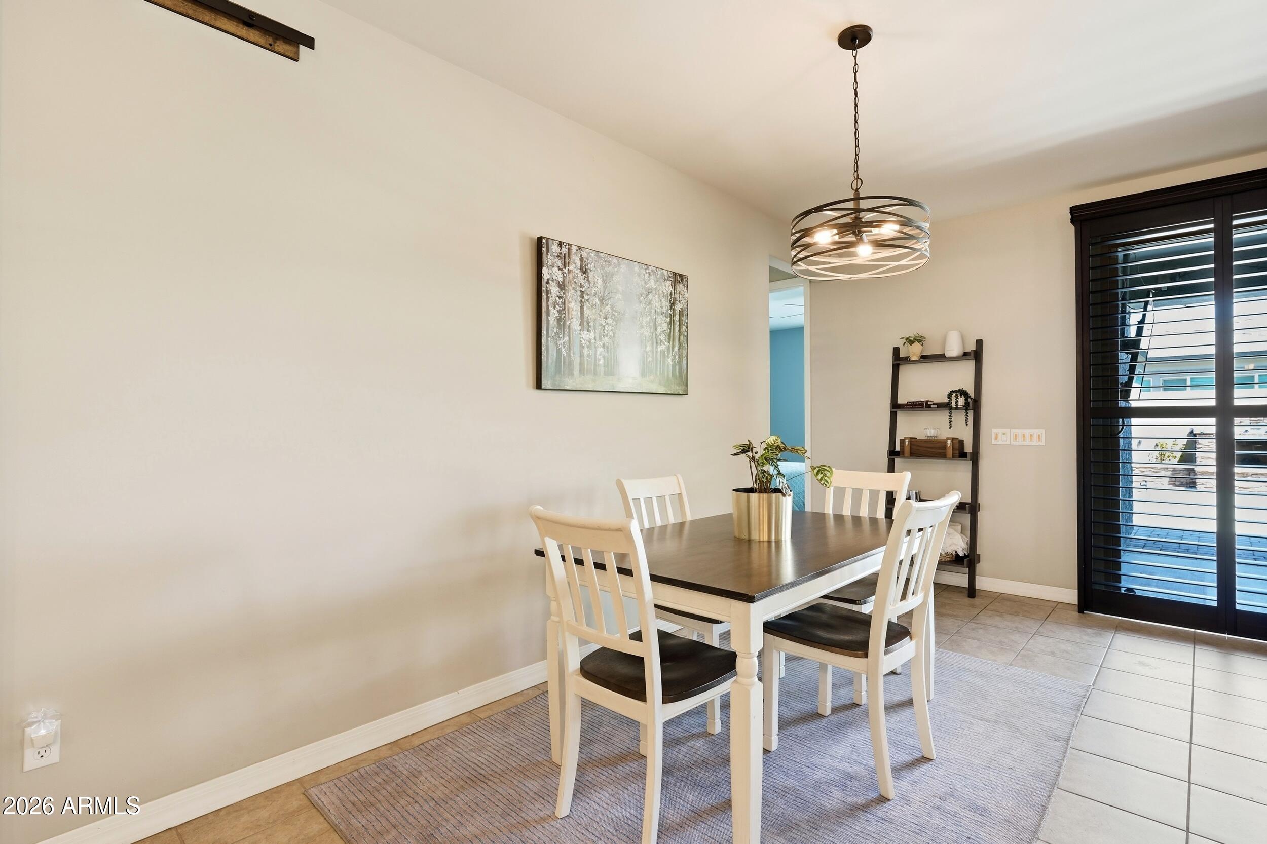 14350 West Bloomfield Road Surprise, AZ 85379 - Photo 10 of 36 16_dsc07238