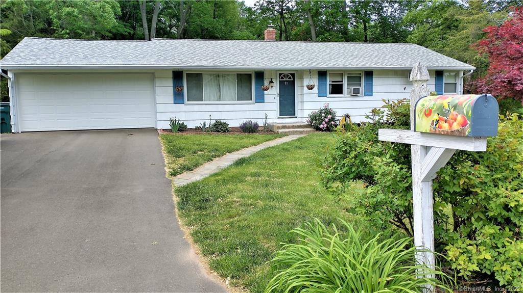 21 Funaro Road Hamden, CT 06514 - Photo 1 of 1