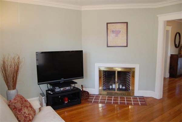 64 Glenburn Road Arlington, MA 02476 - Photo 4 of 18 Gallery Image 4