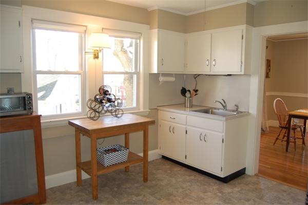 64 Glenburn Road Arlington, MA 02476 - Photo 10 of 18 Gallery Image 10