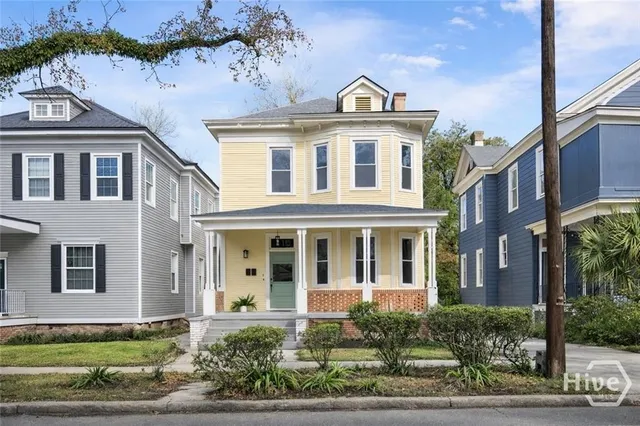 $700,000 | 810 East Park Avenue, Savannah, GA 31401