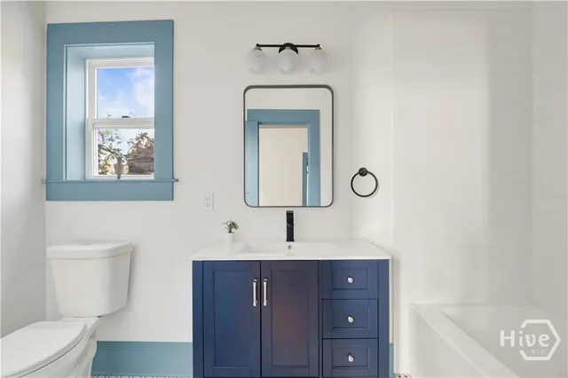 $700,000 | 810 East Park Avenue, Savannah, GA 31401