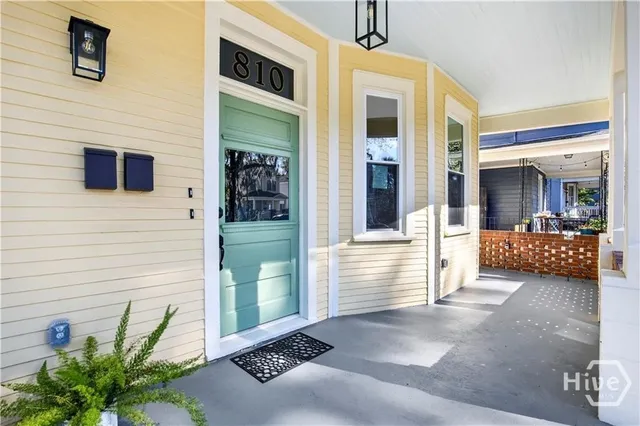 $700,000 | 810 East Park Avenue, Savannah, GA 31401