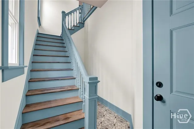 $700,000 | 810 East Park Avenue, Savannah, GA 31401