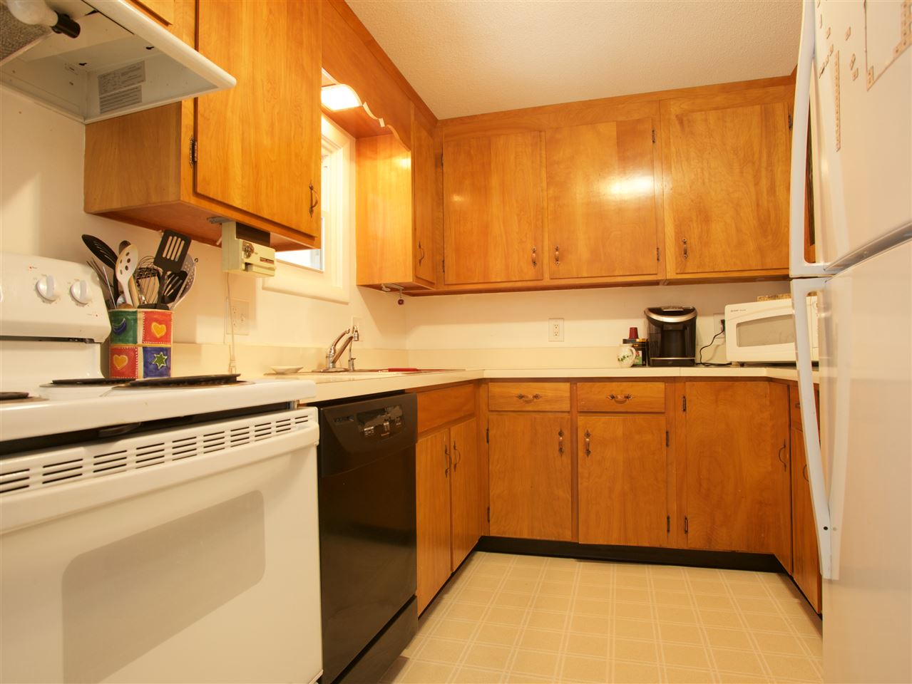 23 Gilson Road Lebanon, NH 03784 - Photo 14 of 19 Gallery Image 14