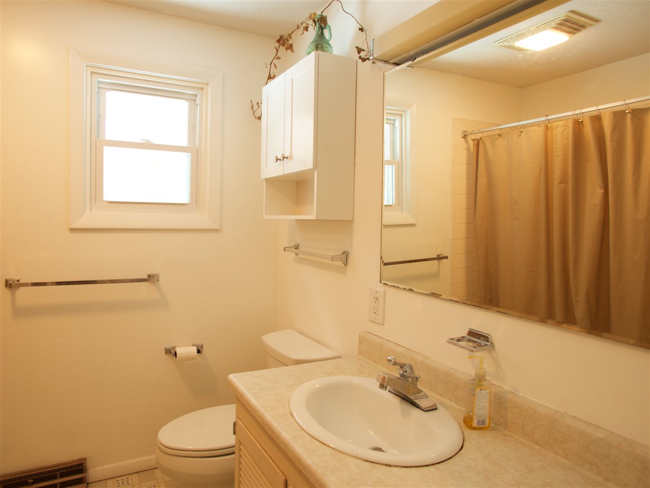 23 Gilson Road Lebanon, NH 03784 - Photo 6 of 19 Gallery Image 6